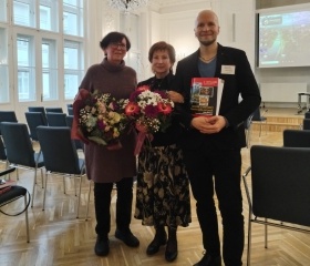 Friday, 8 November 2024 / Conference Closing and Book Launch, Group PhotographsAuthor: Mgr. Pavlína Hilscherová