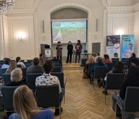 Friday, 8 November 2024 / Conference Closing and Book Launch, Group PhotographsAuthor: Mgr. Eva Polášková, Ph.D.